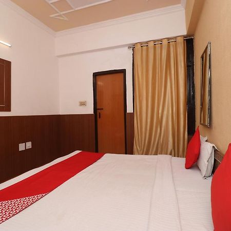לקנאו Oyo 8379 Hotel Kamal מראה חיצוני תמונה