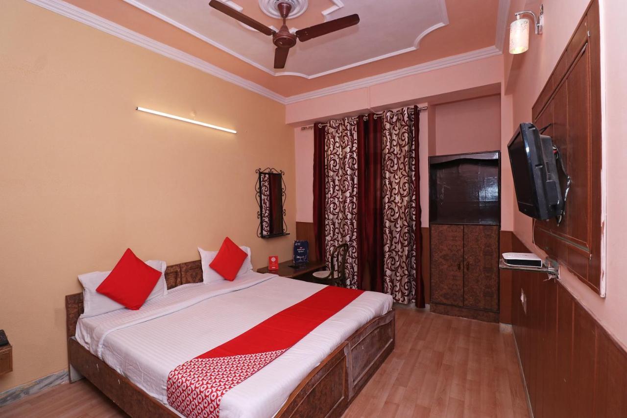 לקנאו Oyo 8379 Hotel Kamal מראה חיצוני תמונה